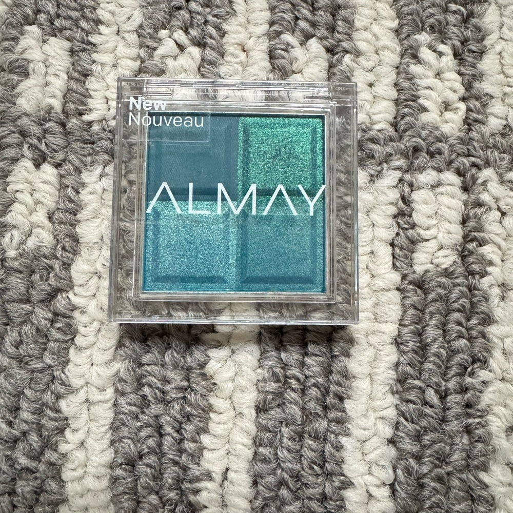 Almay Eyeshadow Quad